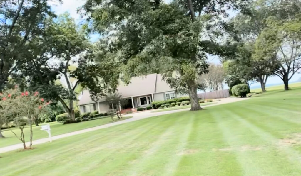 lawn maintenance bolivar county ms